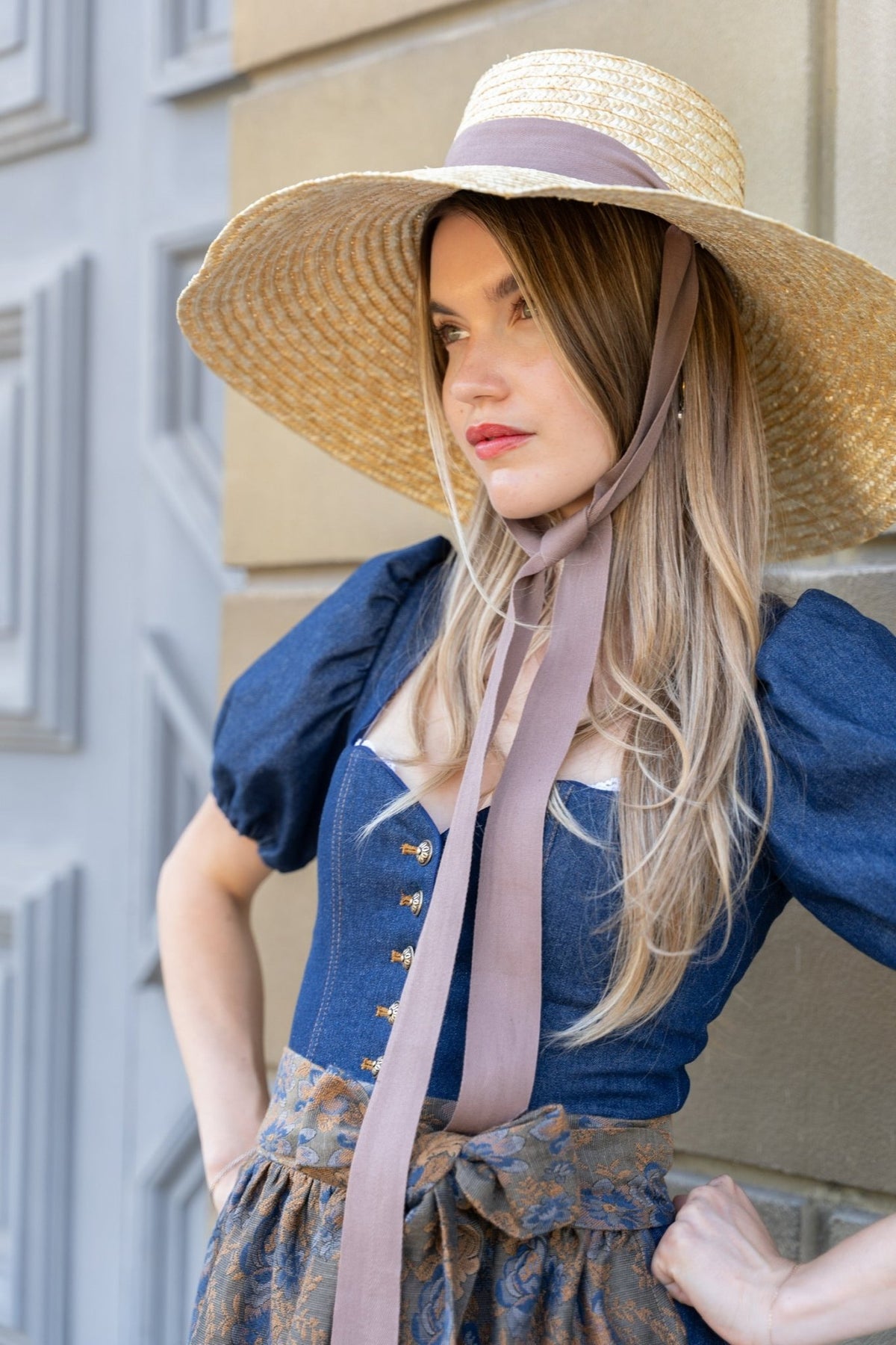 JEANS DIRNDL GOLDEN FLOWER DUNKELBLAU/ OCKER - JAN&INA Trachten