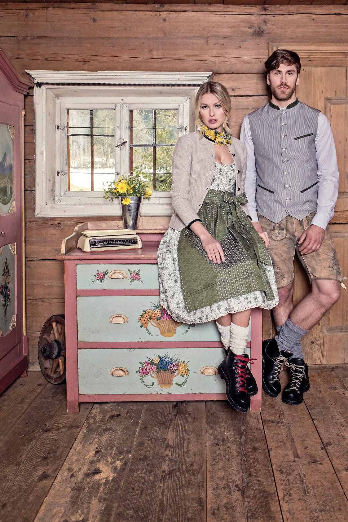 BAUMWOLL - TRADITIONSDIRNDL GRÜN - JAN&INA Trachten