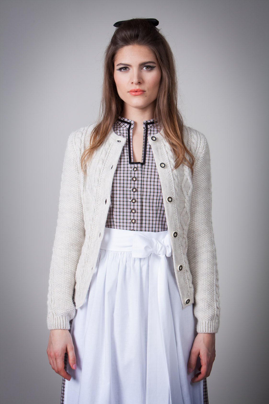 STRICKJACKE VINTAGE MIT ZOPF BEIGE - JAN&INA Trachten