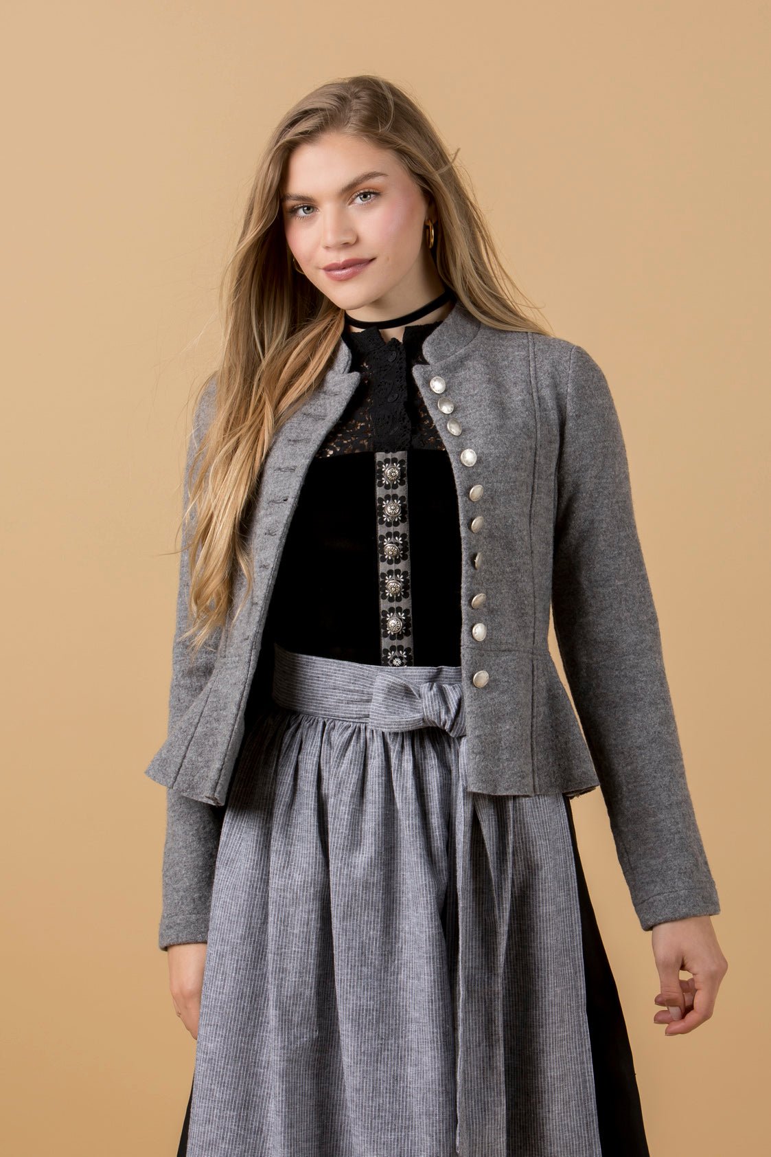 DIRNDLBLUSE FLOWER LACE 3/4 ARM SCHWARZ - JAN&INA Trachten