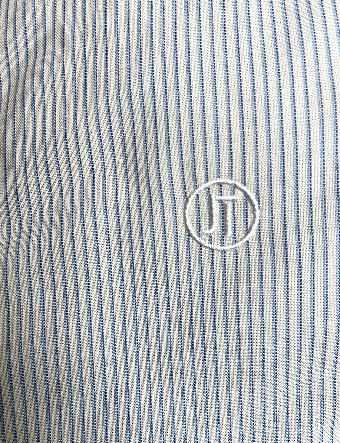 TRACHTENHEMD SLIMFIT NADELSTREIFEN MONACO BLUE - JAN&INA Trachten