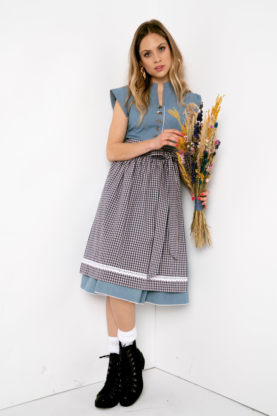 JEANS DIRNDLKLEID HELLBLAU/ CREME - JAN&INA Trachten