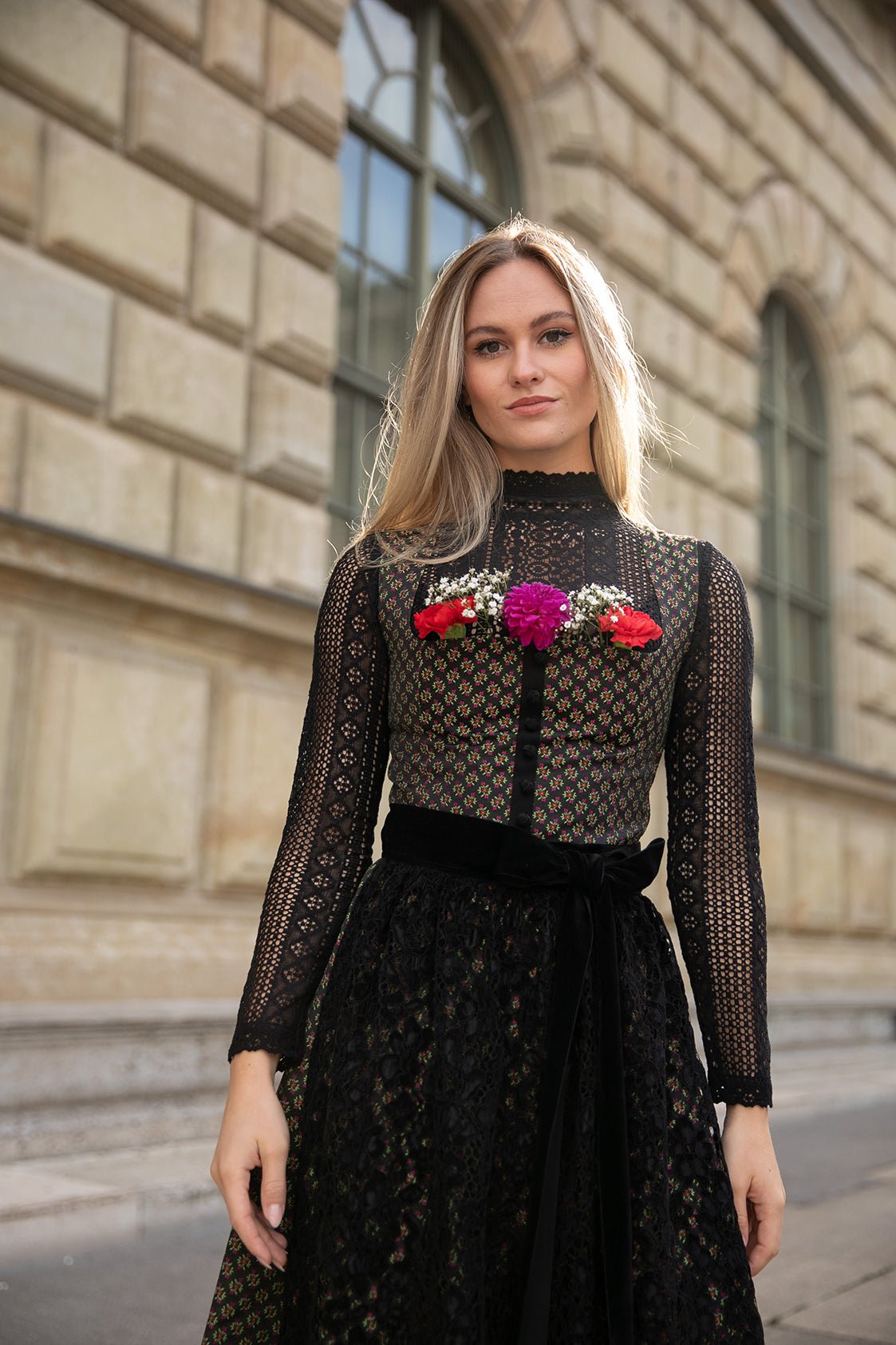 JACQUARD DIRNDL LIMITED EDITION 2022 SCHWARZ/ FUCHSIA/ ROT - JAN&INA Trachten