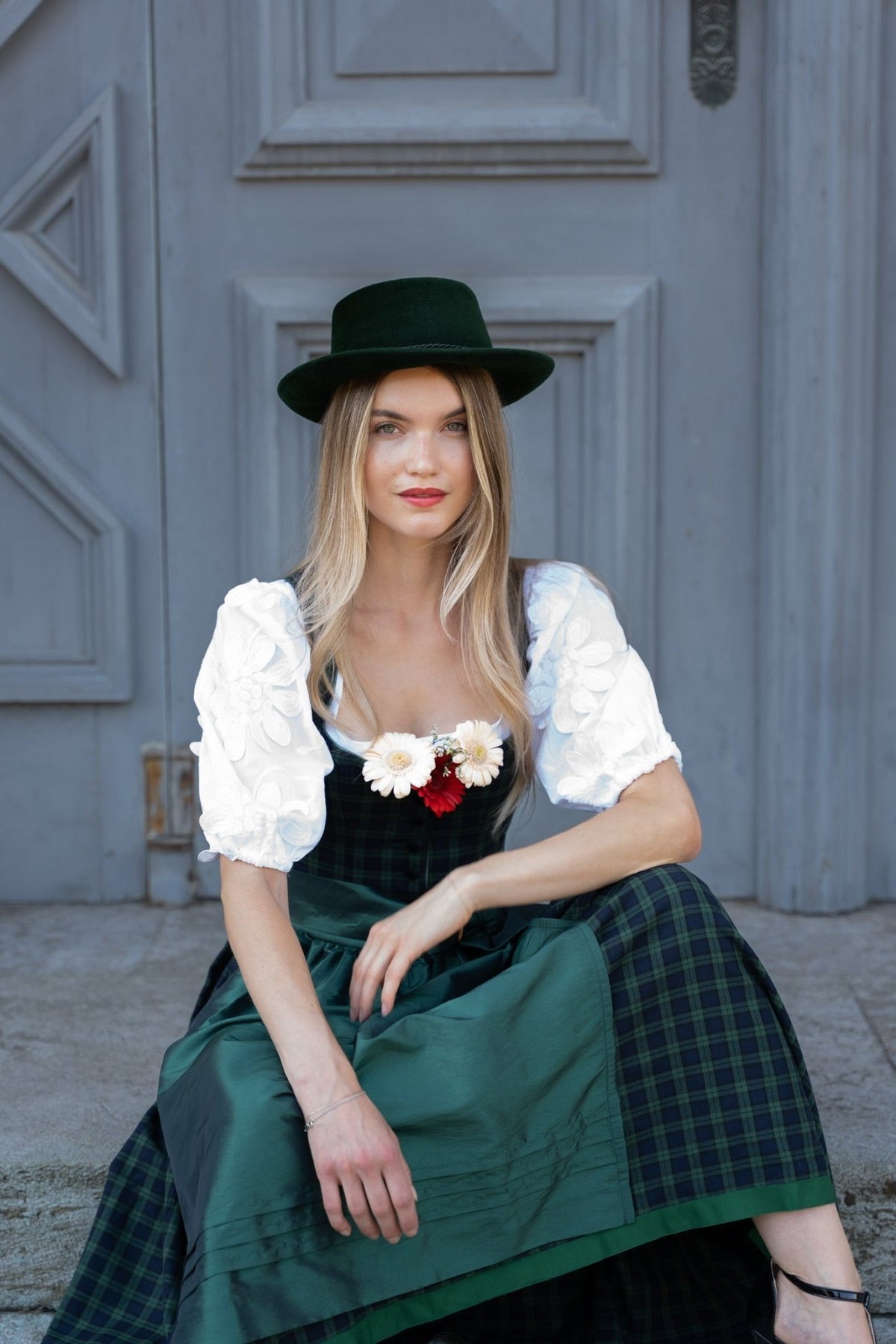 KARO DIRNDL TARTAN LOVE DUNKELBLAU/ TANNENGRÜN - JAN&INA Trachten