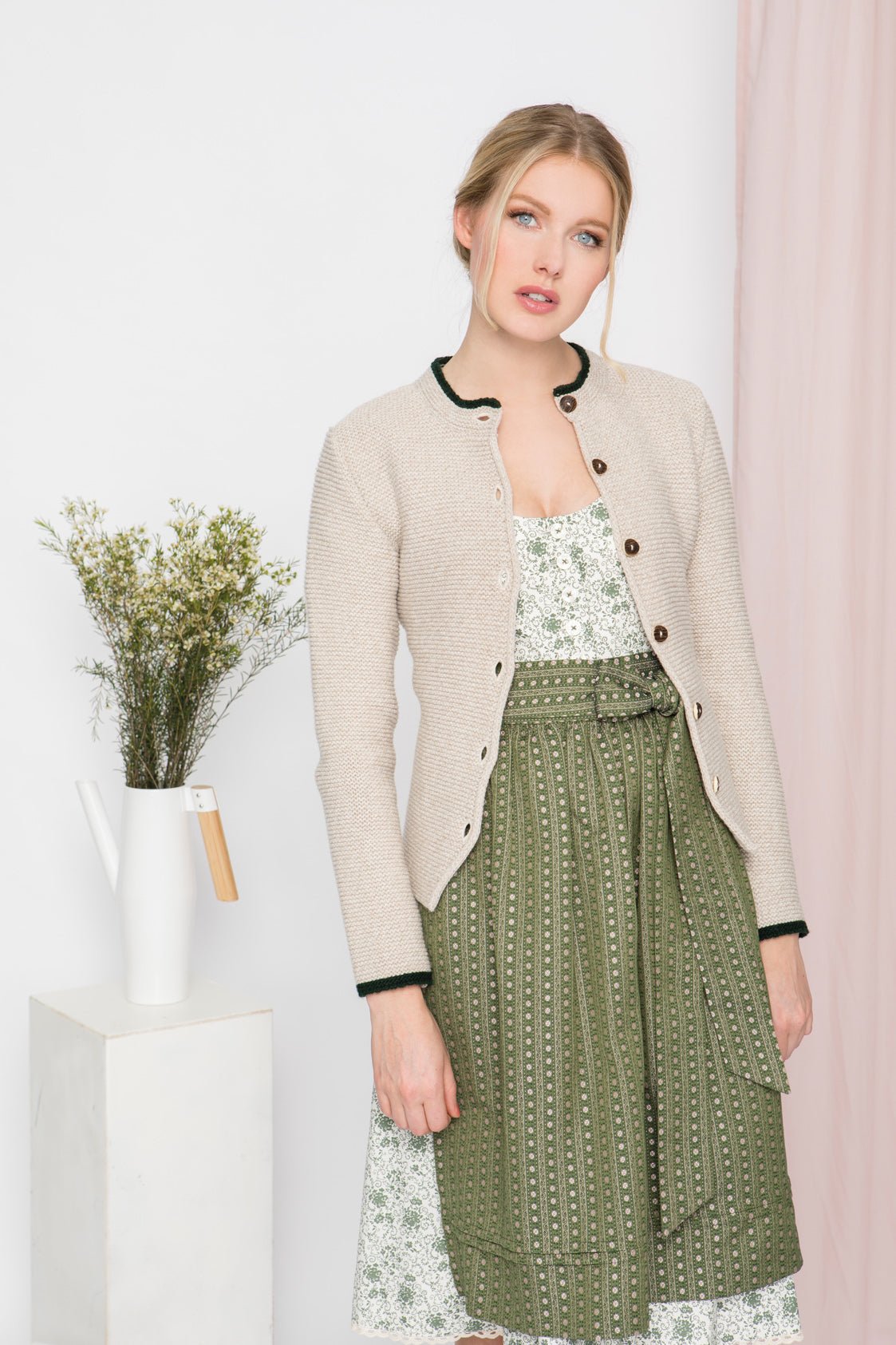 BAUMWOLL - TRADITIONSDIRNDL GRÜN - JAN&INA Trachten