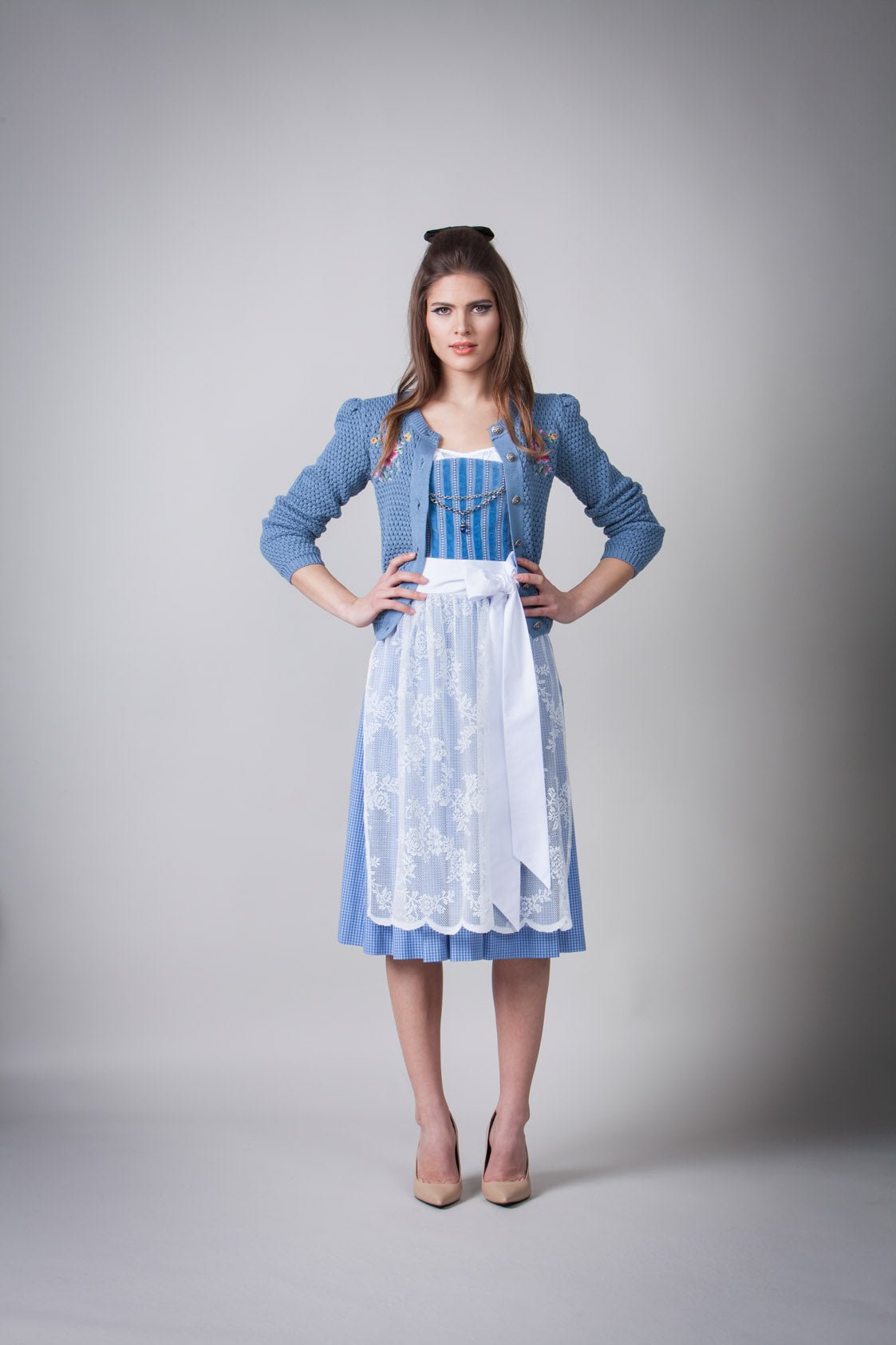 LEINEN DIRNDL MONACO SKY HELLBLAU - JAN&INA Trachten