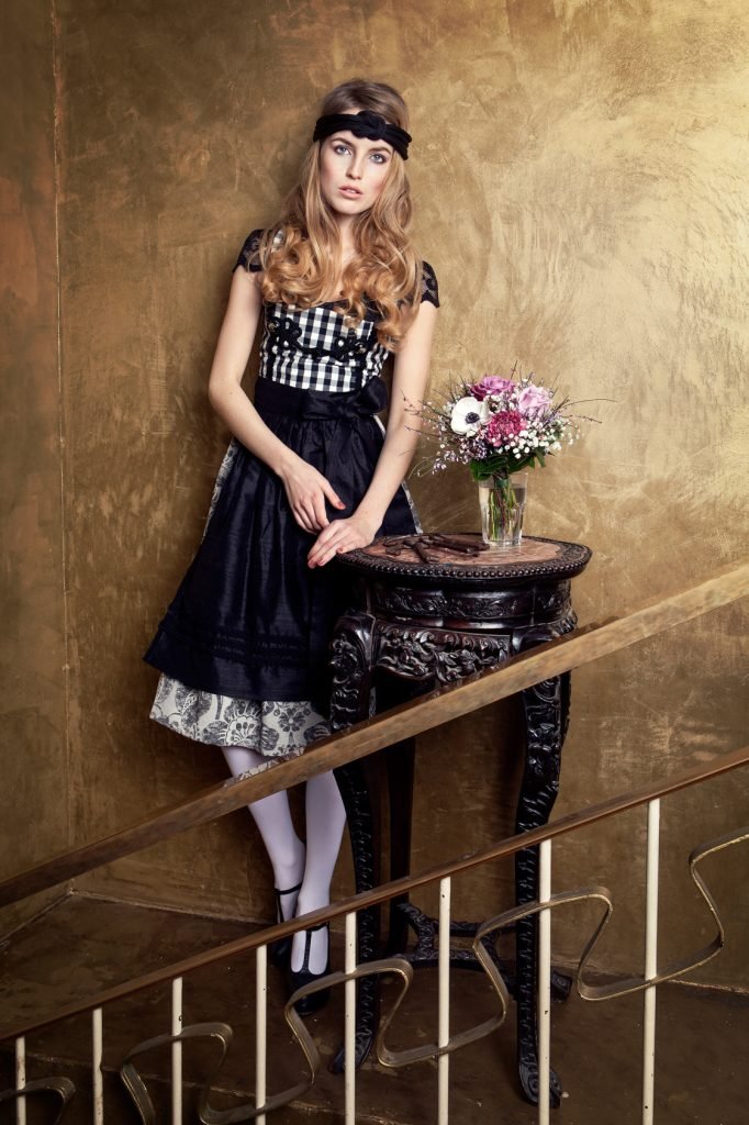 DIRNDL COCO MADEMOISELLE SCHWARZ/WEISS - JAN&INA Trachten