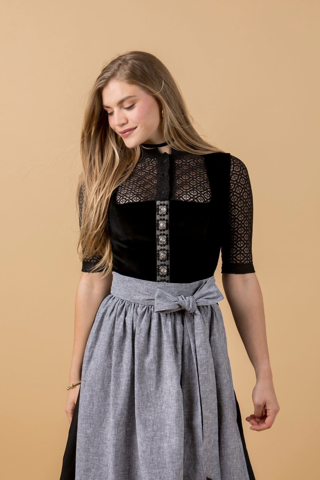 DIRNDLBLUSE FLOWER LACE 3/4 ARM SCHWARZ - JAN&INA Trachten