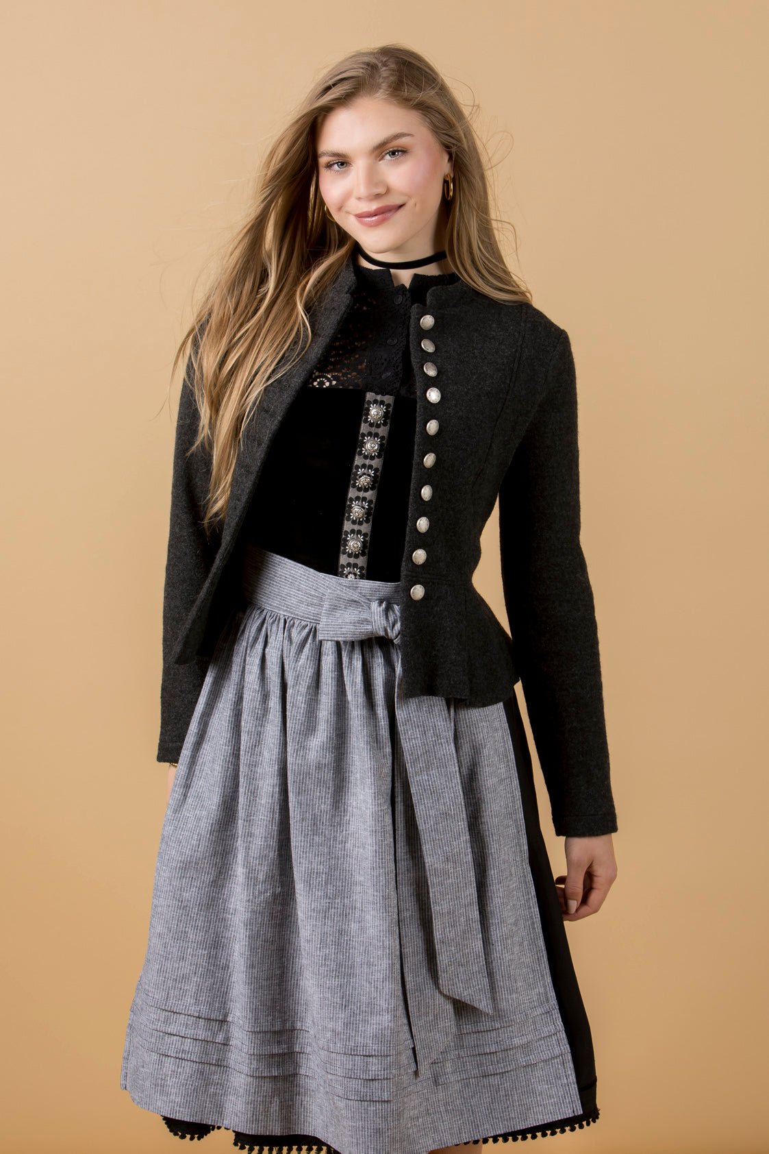 DIRNDLBLUSE FLOWER LACE 3/4 ARM SCHWARZ - JAN&INA Trachten