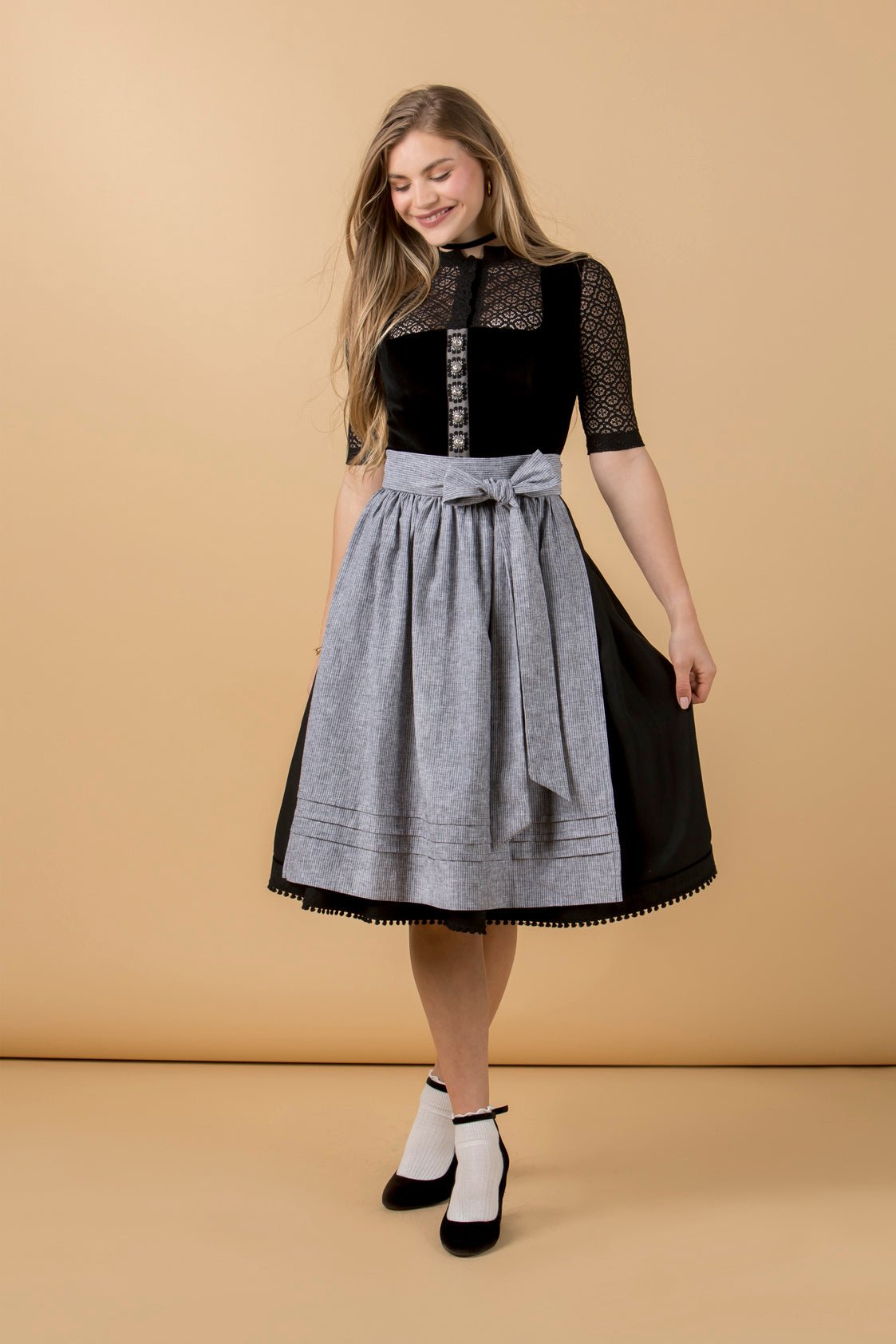 DIRNDLBLUSE FLOWER LACE 3/4 ARM SCHWARZ - JAN&INA Trachten