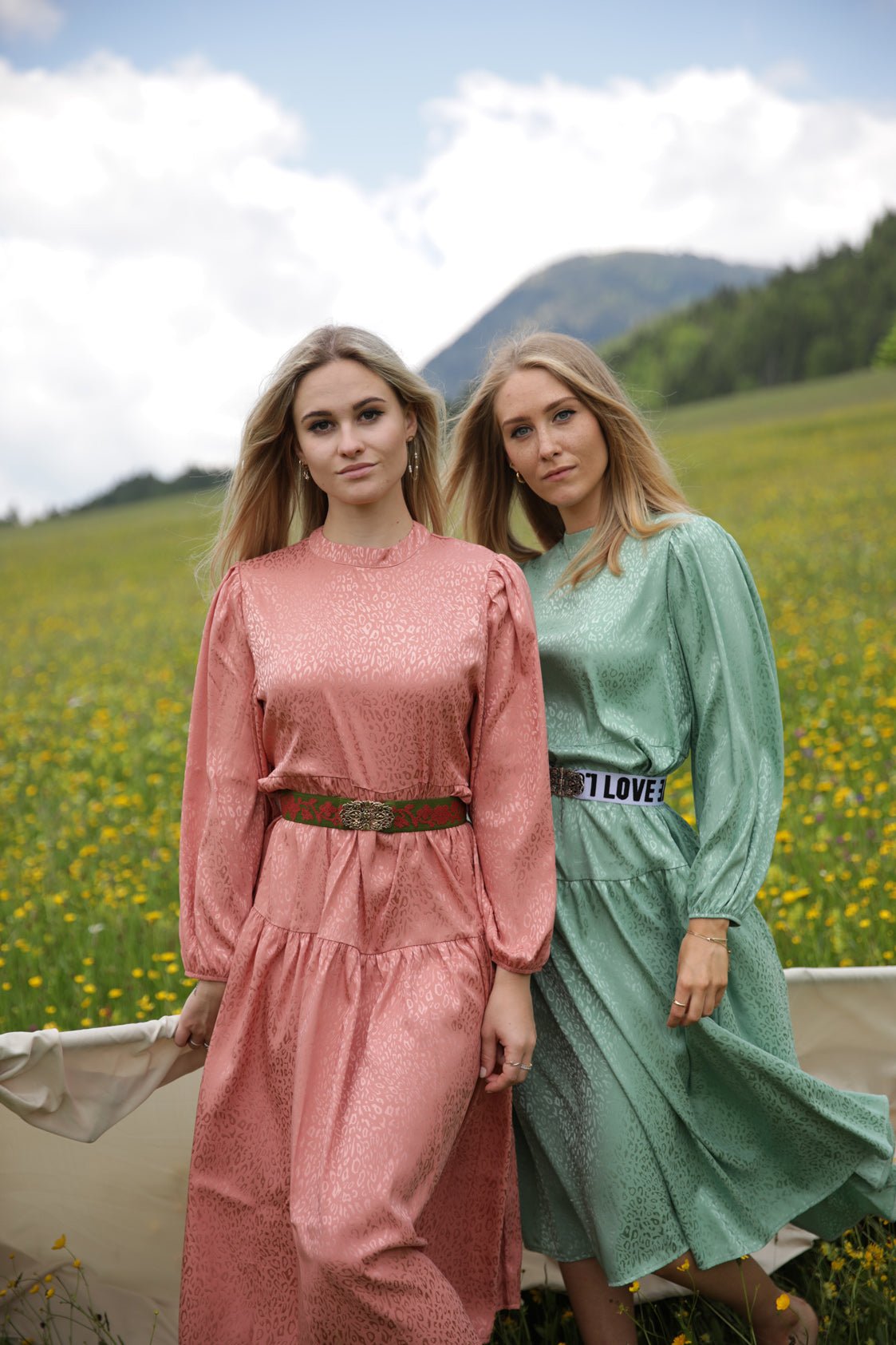 VOLANT MIDI KLEID LEO ONESIZE MINT - JAN&INA Trachten
