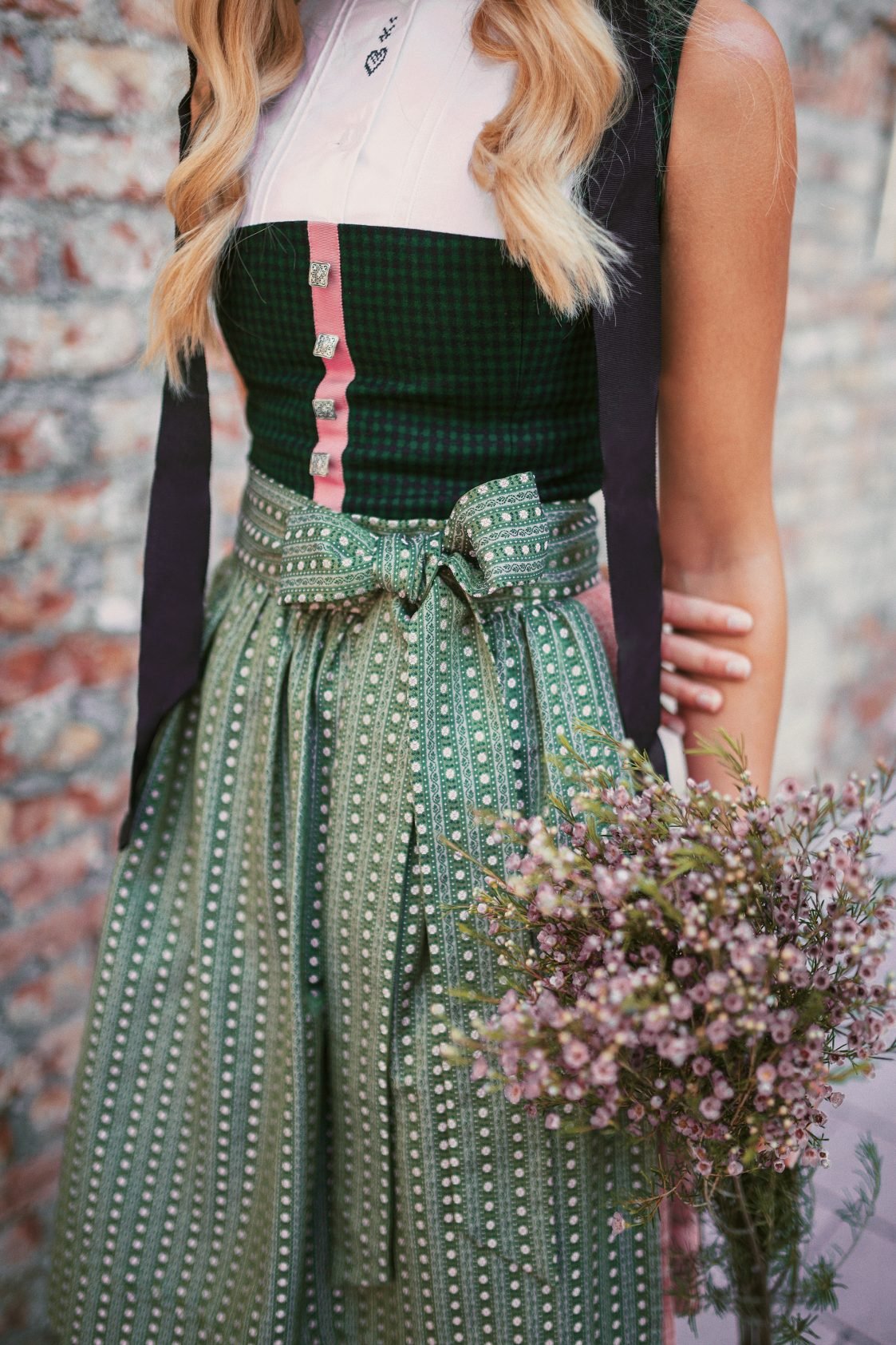 LODEN DIRNDL KARO FLOWER STRIPES FLASCHENGRÜN/ALTROSA - JAN&INA Trachten