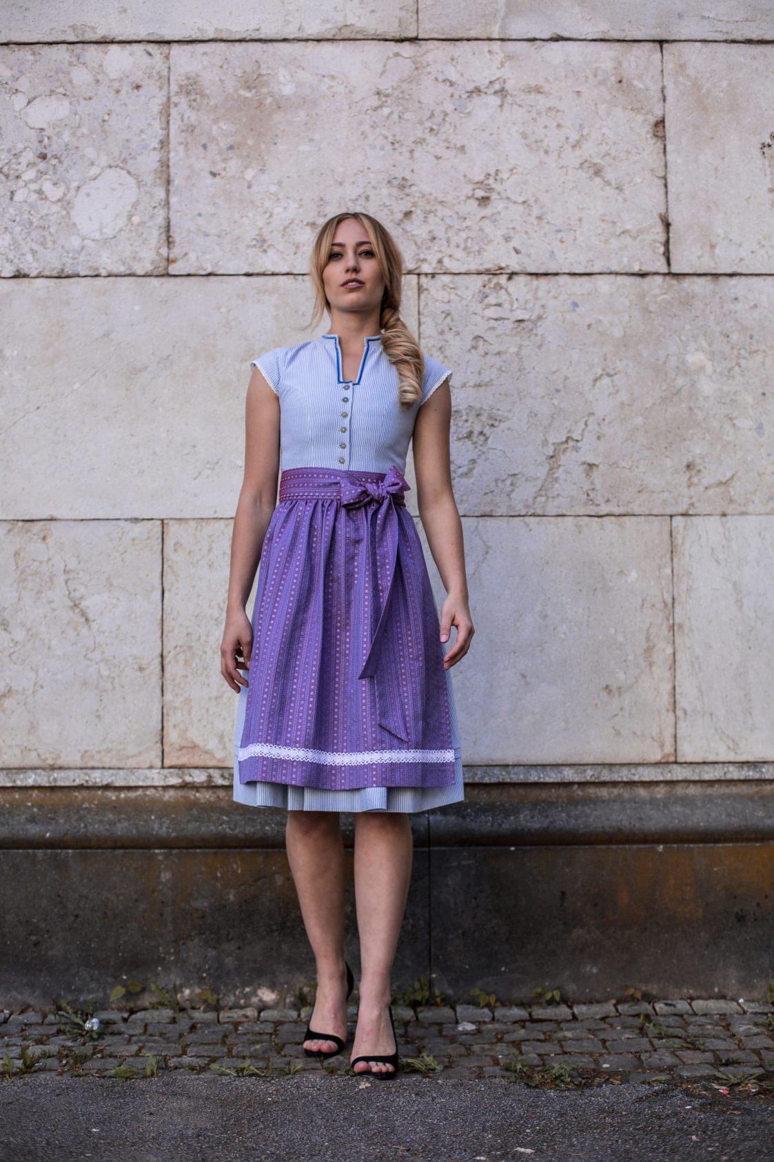 BW DIRNDLKLEID FLORAL STRIPES HIMMELBLAU/VIOLETT - JAN&INA Trachten